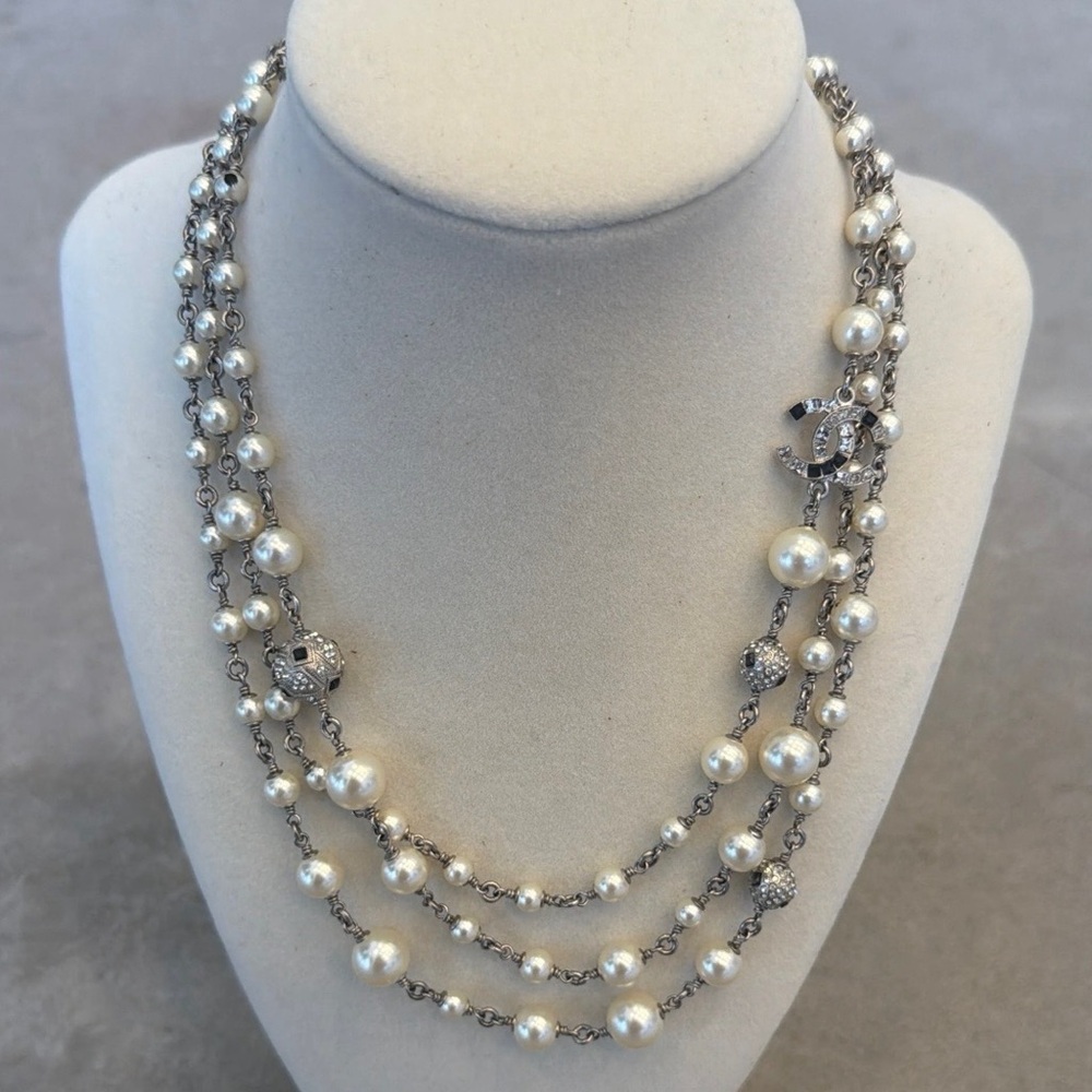 CHANEL Three-Strand Faux Pearl Necklace in White and Silver